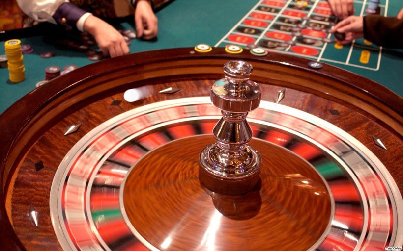 Live casino interaktif dengan dealer profesional untuk pengalaman bermain casino asli